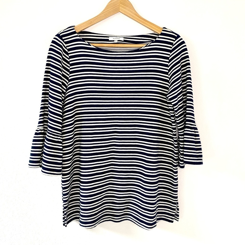 Preowned Pleione Blouse size small